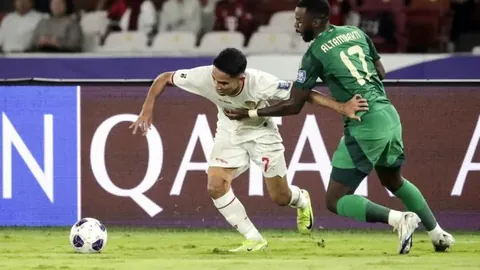 国足回归战术革新，展望佳绩在望