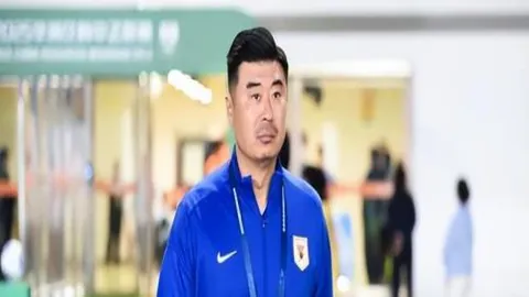 中国女足备战集结：吴海燕、王霜领队，引入双海外新援